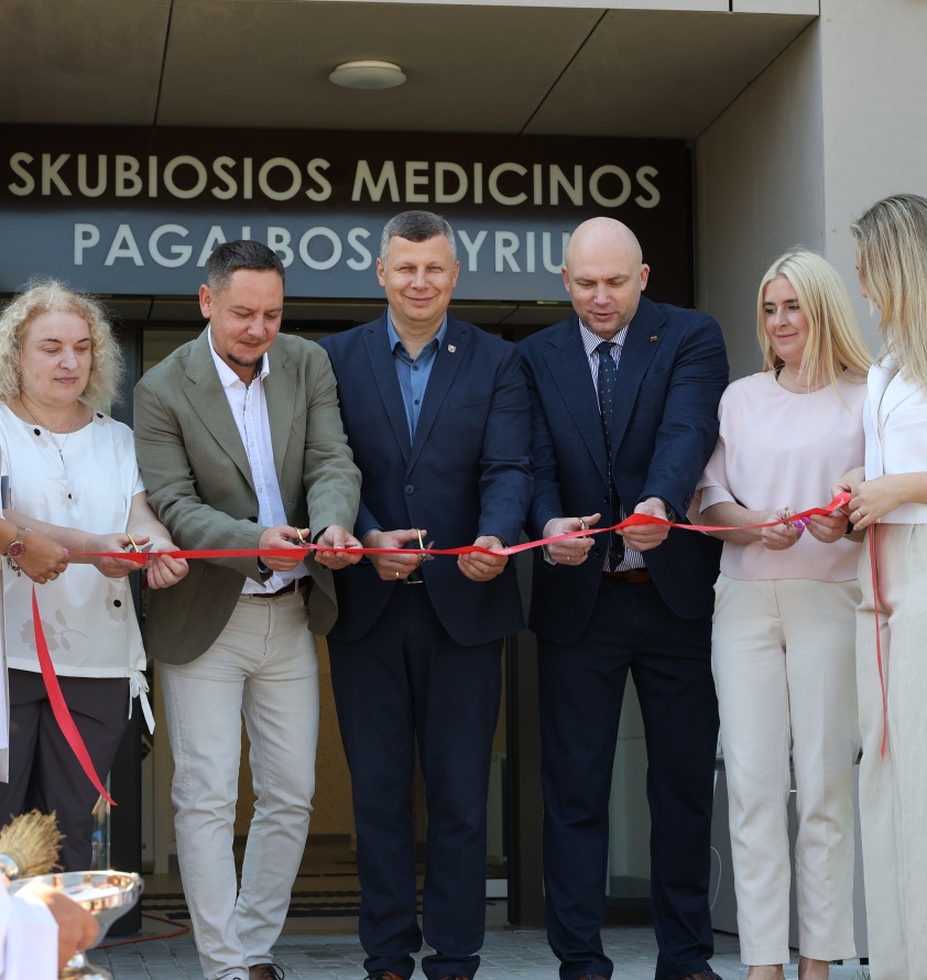 Utenos ligoninėje atidaryti atnaujinti Skubiosios medicinos pagalbos ir Intensyviosios terapijos skyriai