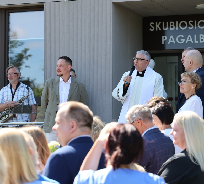 Utenos ligoninėje atidaryti atnaujinti Skubiosios medicinos pagalbos ir Intensyviosios terapijos skyriai