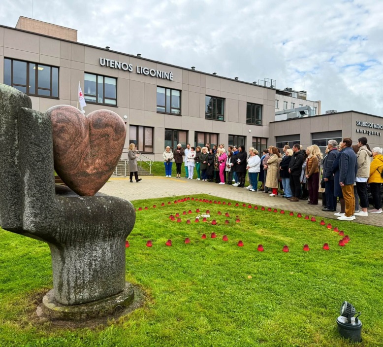 Susibūrėme paminėti donorystės dieną – prisiminti tuos, kurie išėjo, tačiau savo kilnia dovana suteikė galimybę gyventi kitiems.