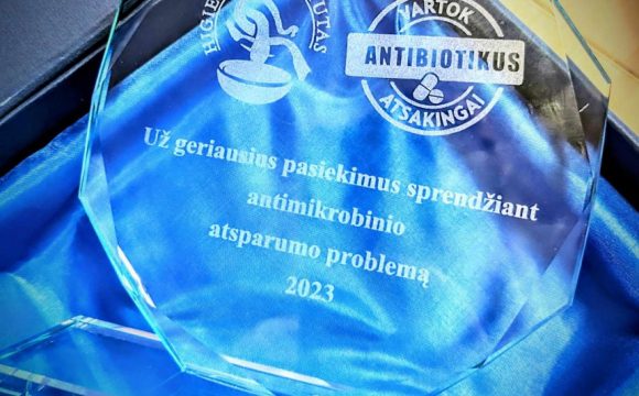 Utenos ligoninė apdovanota už aktyvią veiklą sprendžiant antimikrobinio atsparumo problemą